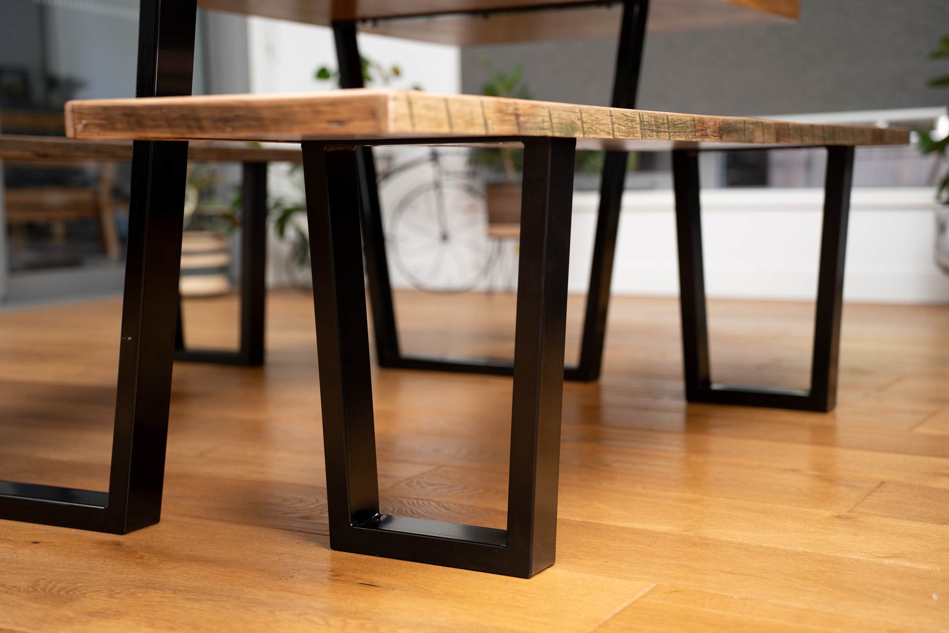 Santos Steel Tube Bench Seat Leg - Image 2